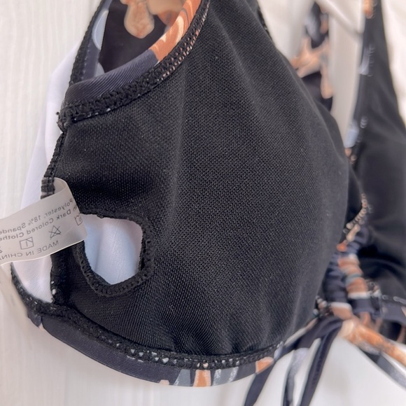 Shein Black & Floral 2 Pcs Set Bikini Size S! - Picture 6 of 7